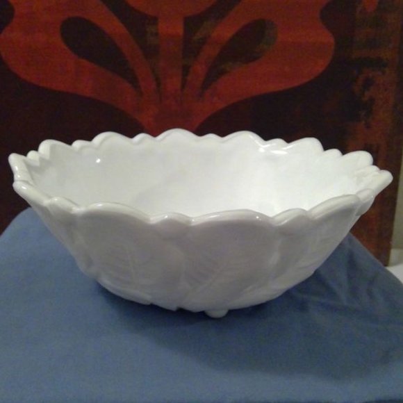 Kitchen Vintage Milk Glass Serving Bowl Poshmark
